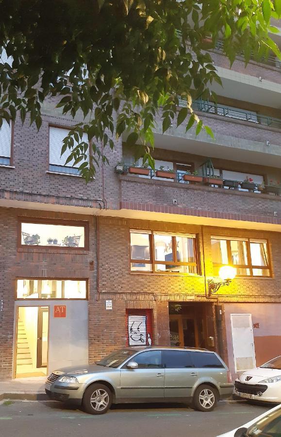 Mood Bilbao Apartamentos - New & Special 외부 사진